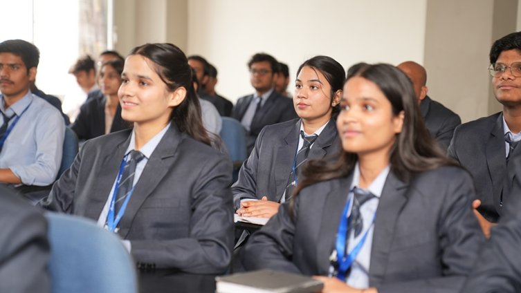 https://www.poddarinstitute.org/bba-course