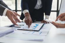 canadian stocks to buy today
