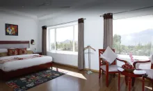 3 star hotels in leh