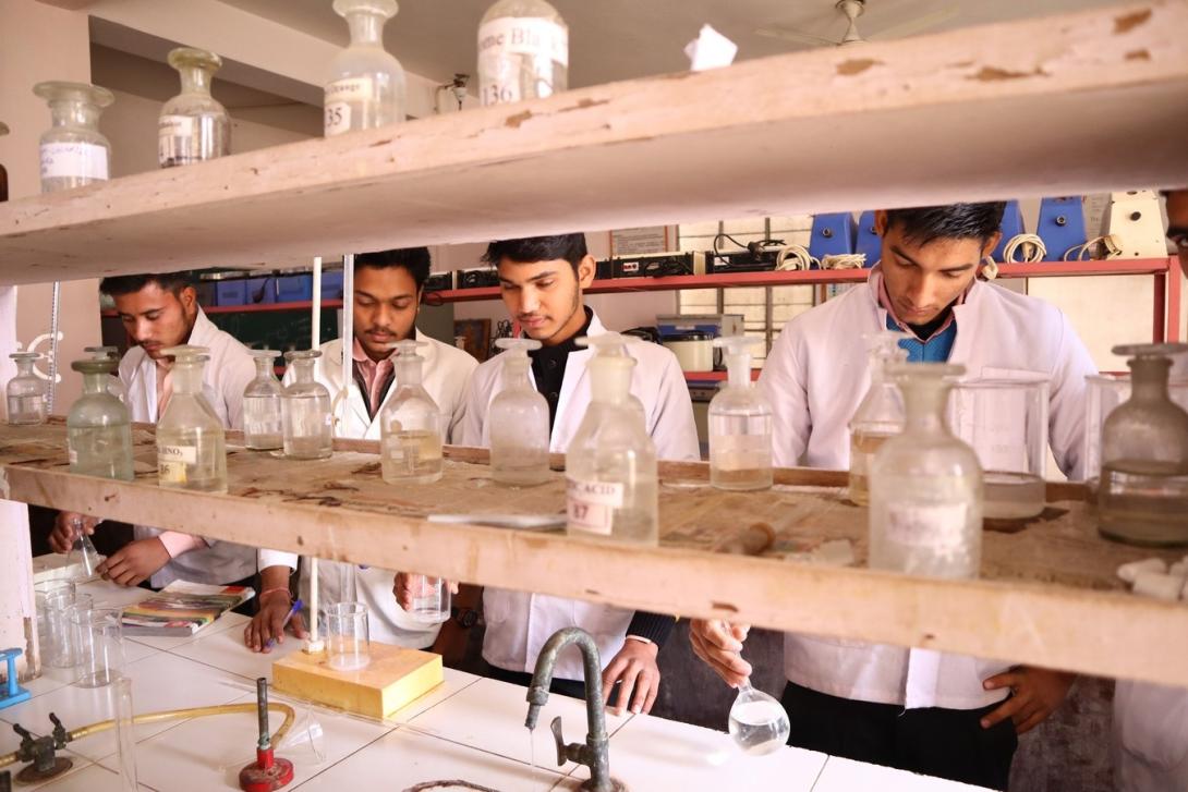 Choose to pursue a Master in Science at Poddar College Jaipur