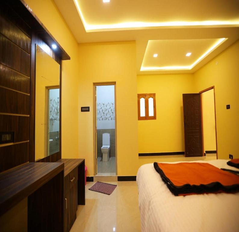 best hotel rooms in pollachi, best hotel rooms in pollachi for family,best place to stay in pollachi, book pollachi room stay, pollachi room booking with price, family stay hotels in pollachi,pollachi budget friendly hotel rooms, accommodation in pollachi, budget hotels in pollachi, affordable rooms for stay in pollachi