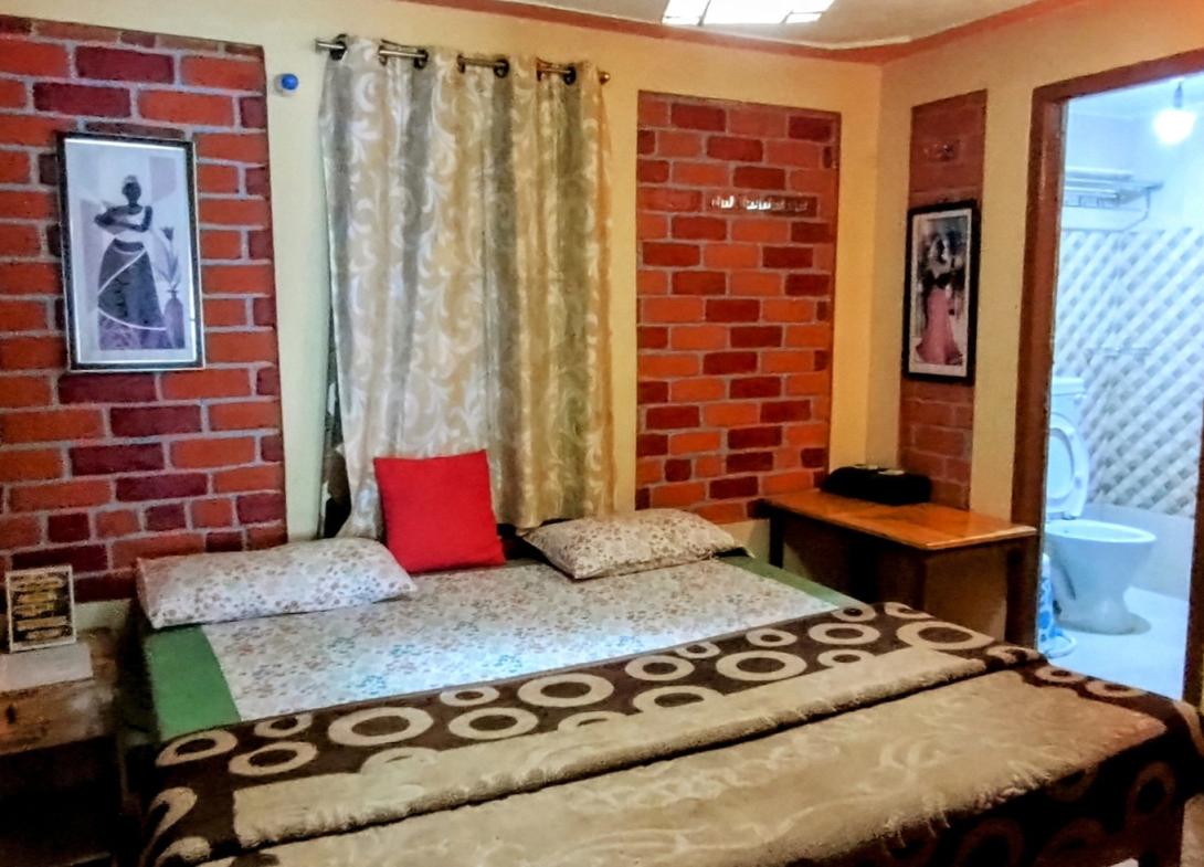 Resorts in Vattakanal, vattakanal valley view resorts, mountain valley view rooms kodaikanal,best resorts in Kodaikanal, luxury resorts in Kodaikanal, kodaikanal resorts for couple family, unmarried couple friendly hotels in kodaikanal,luxury villas stay in kodaikanal, private Cottage in kodaikanal, best hotels in Kodaikanal