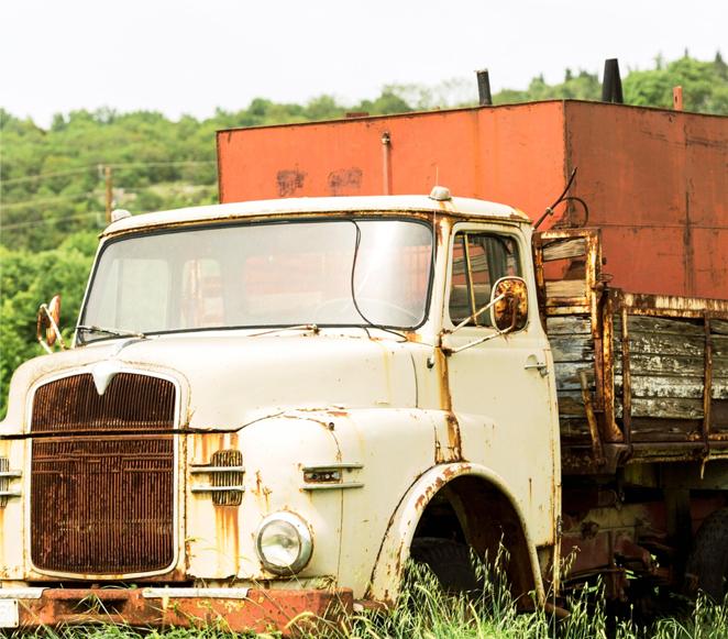Got an old car taking up space in your driveway? Maybe your vehicle won’t start anymore, has transmission trouble, or simply isn’t worth the cost of repairs.