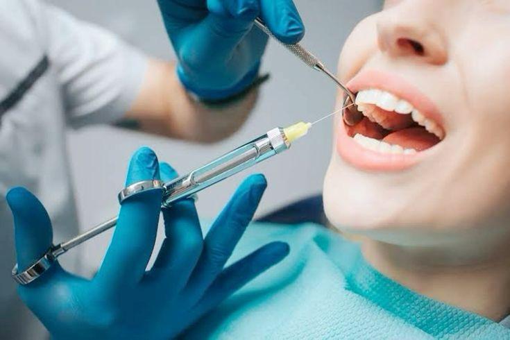 family dentist in Mississauga providing routine and preventive care