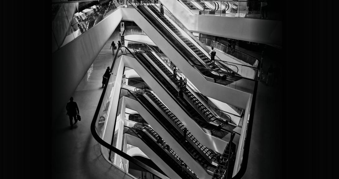 Escalator rubber handrail